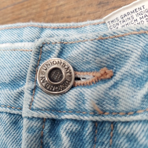 UNIONBAY Vintage High-Rise Jeans Light Wash Size 5 Relaxed Fit Tapered (22x28) - Picture 2 of 10